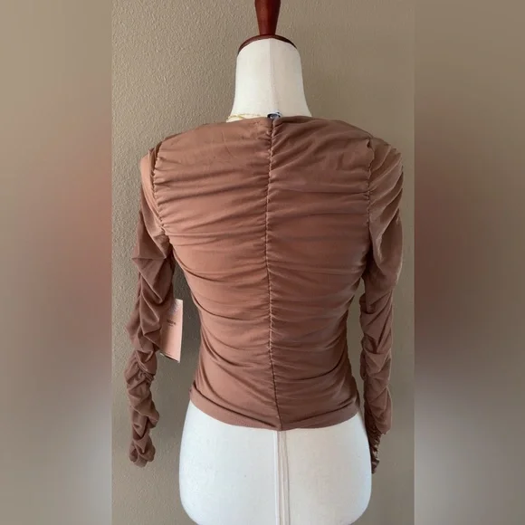 Shirred mesh blouse long sleeved - Picture 3 of 4